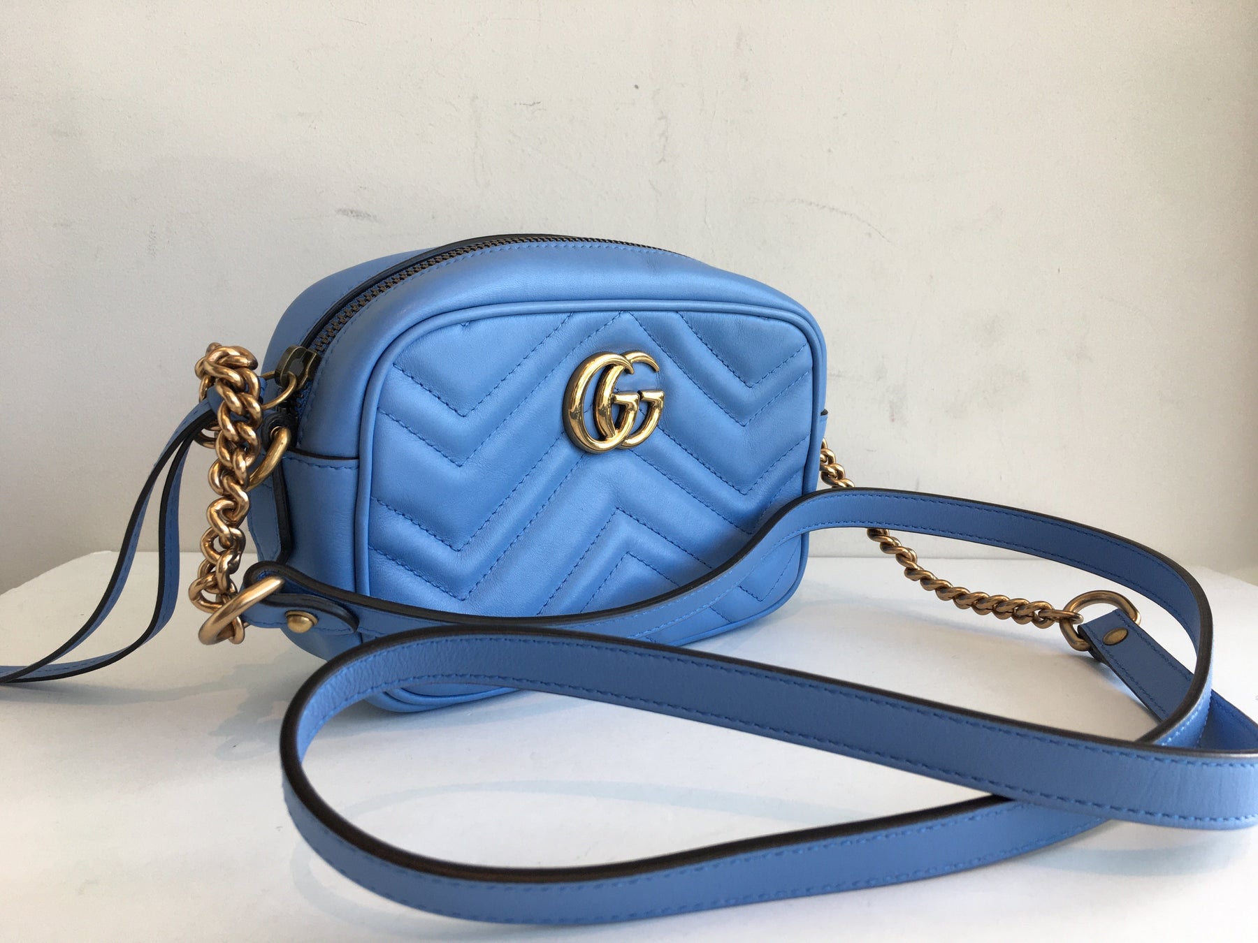 Gucci GG Mini Marmont Matelasse Camera Bag - dress Raleigh