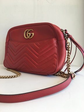 Gucci GG Marmont Medium Leather Shoulder Bag Side