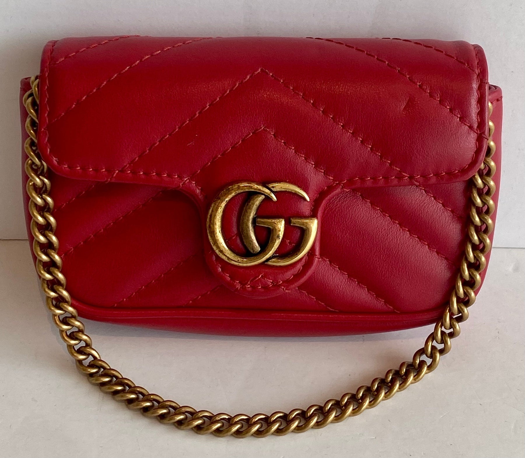 Gucci Matelasse GG Marmont Coin Purse On A Chain