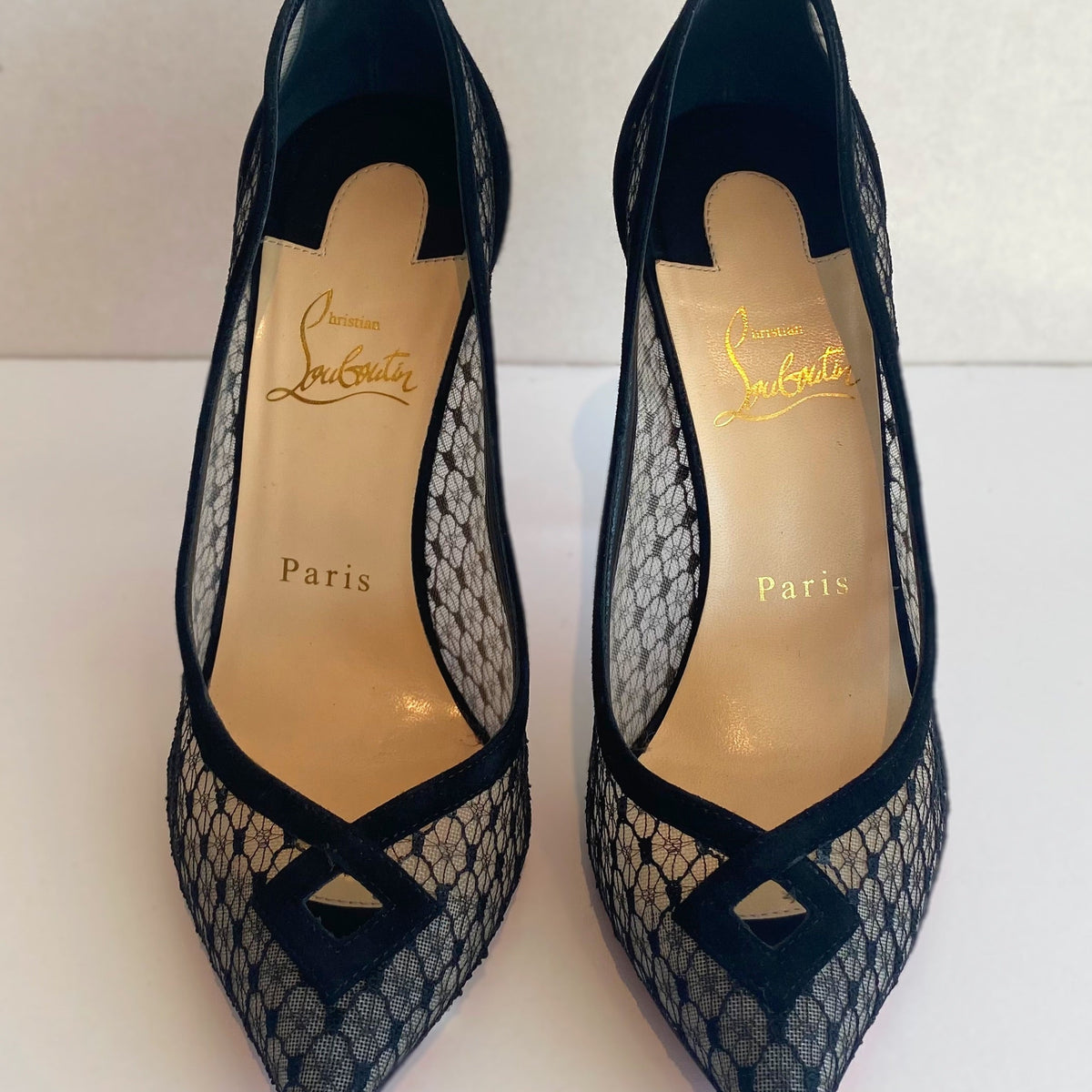 Christian louboutin lace pump hotsell