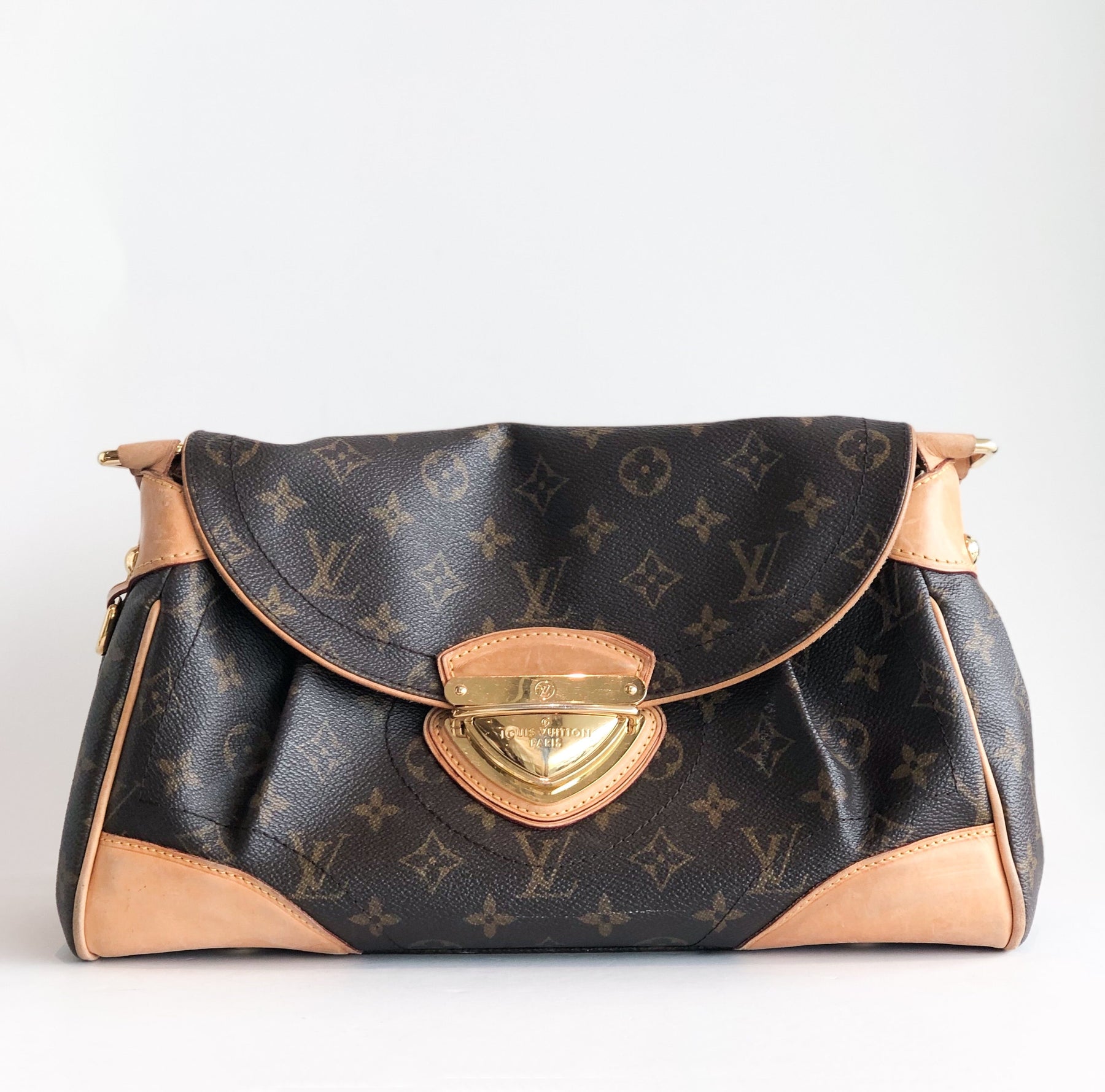 Louis Vuitton Beverly Pouch