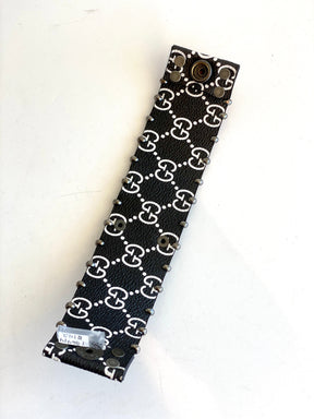 black and bee detail bracelet