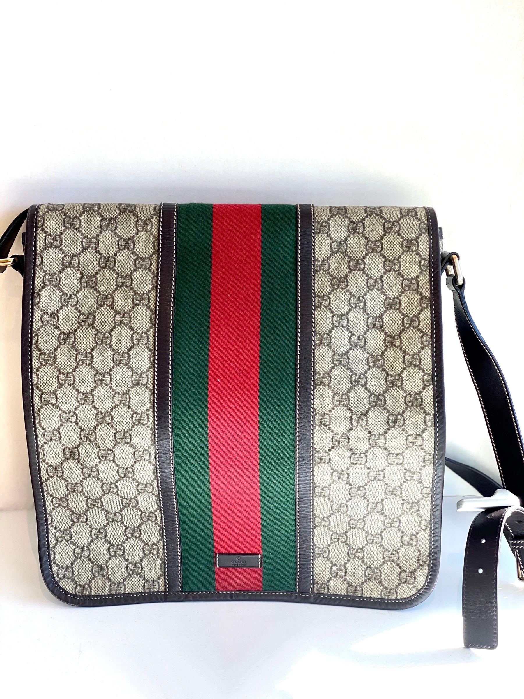 gucci messenger tote