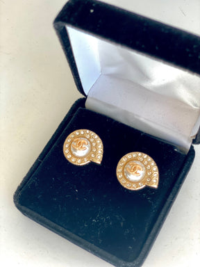 designer pearl earrings