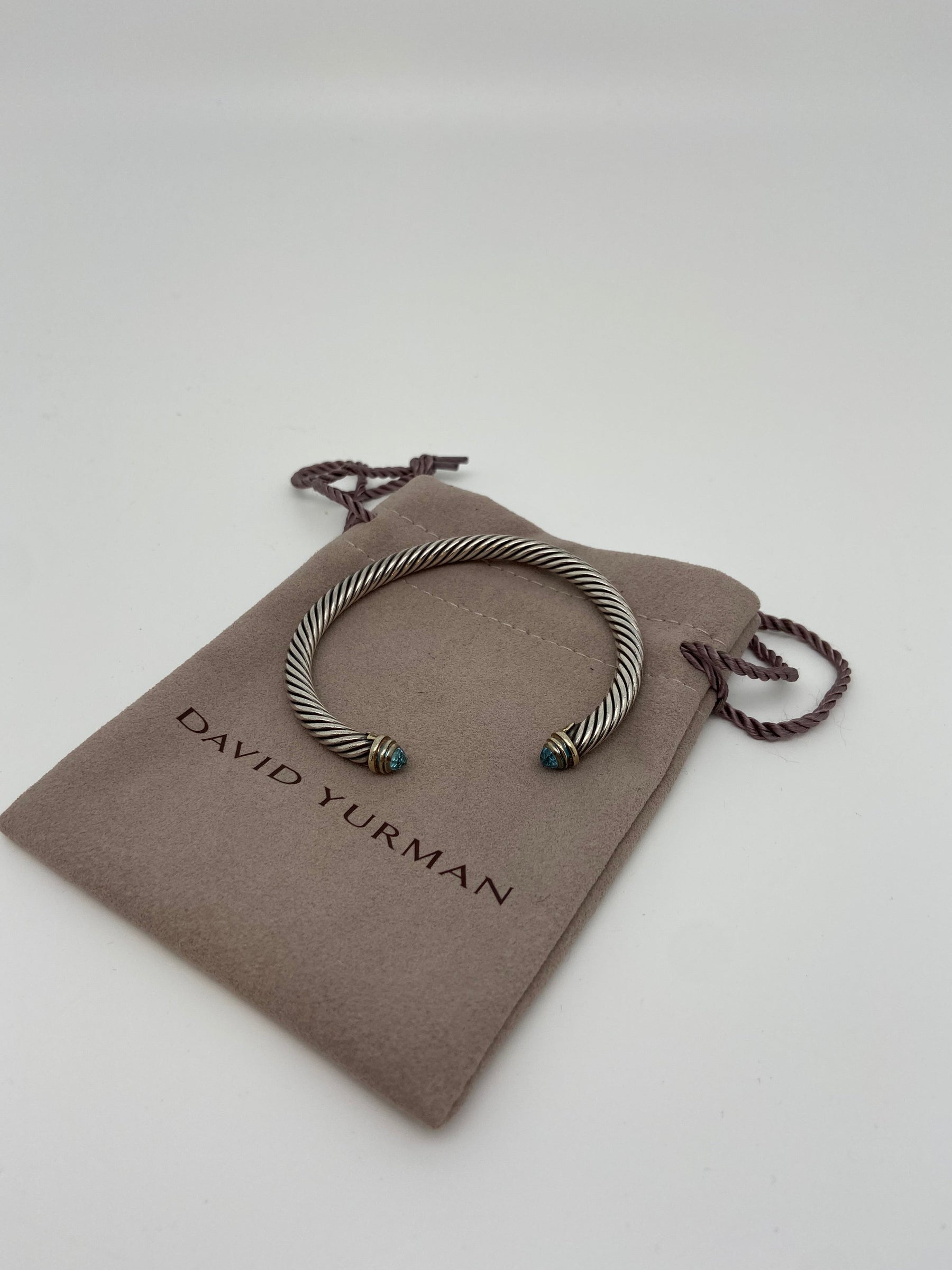 David Yurman Cable Classic Bracelet | Sterling Silver & 18K Yellow Gold | Blue Topaz | 4mm | Great Condition | Dust bag included