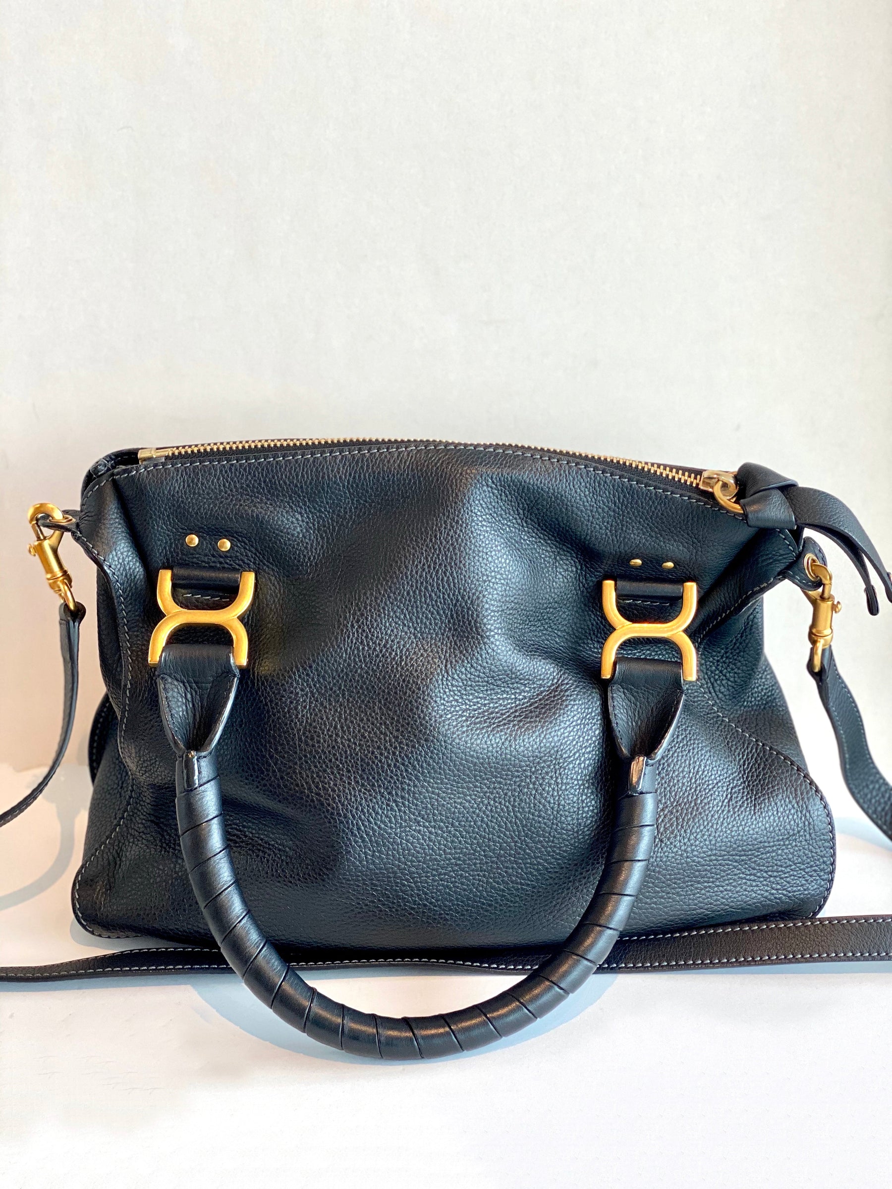 back of black chloe purse