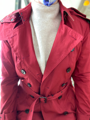 details of burberry trench coat