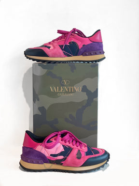 Valentino Garavani Rockstud Camouflage Low Top Sneakers