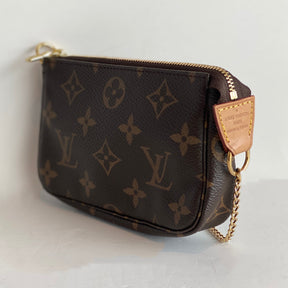 Louis Vuitton Mini Ponchette Monogram