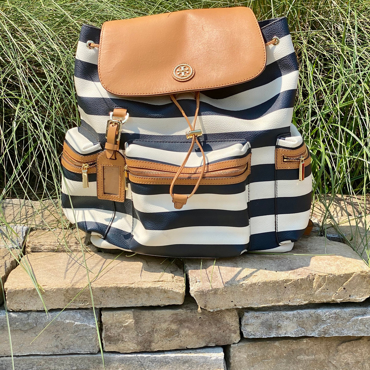 COPY - tory backpack Tory Burch black leather Thea mini backpack main image 2