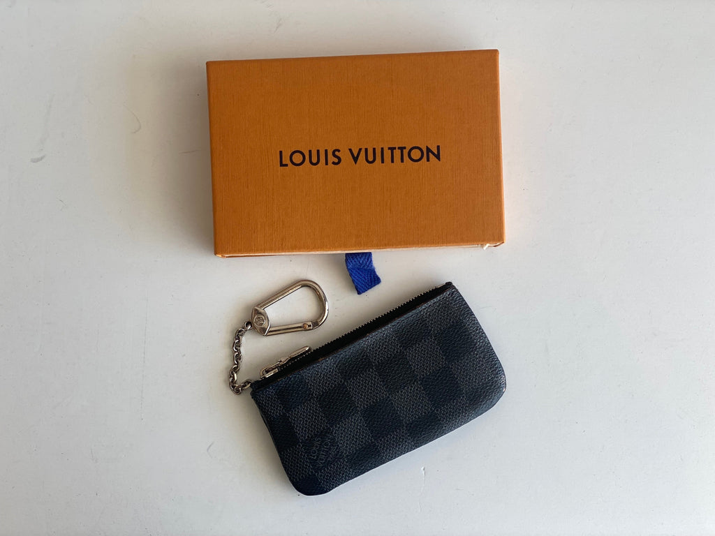 Louis Vuitton Damier Graphite Key Pouch - dress. Raleigh