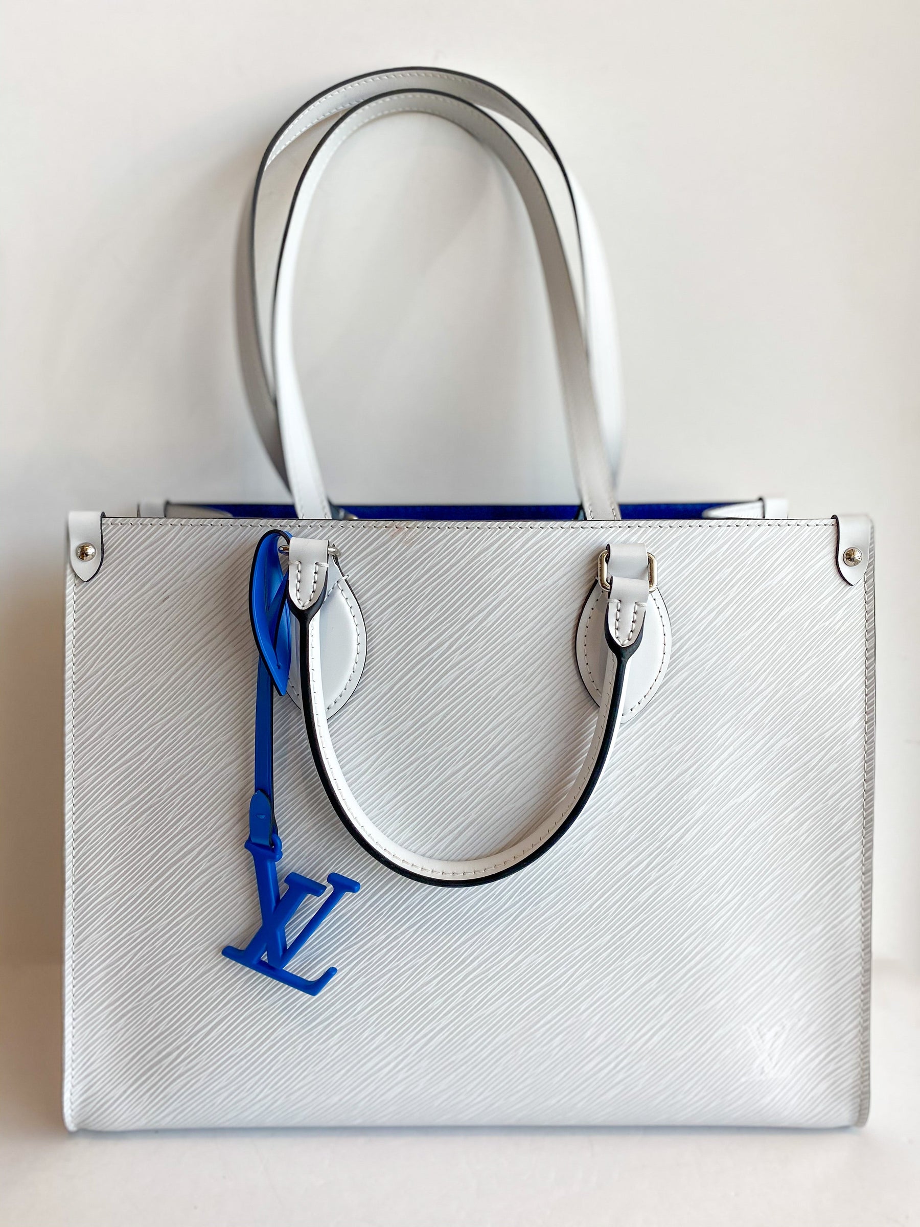 Louis Vuitton Onthego MM Epi Leather White Tote Bag
