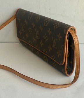 Louis Vuitton Pochette Twin PM Shoulder Bag