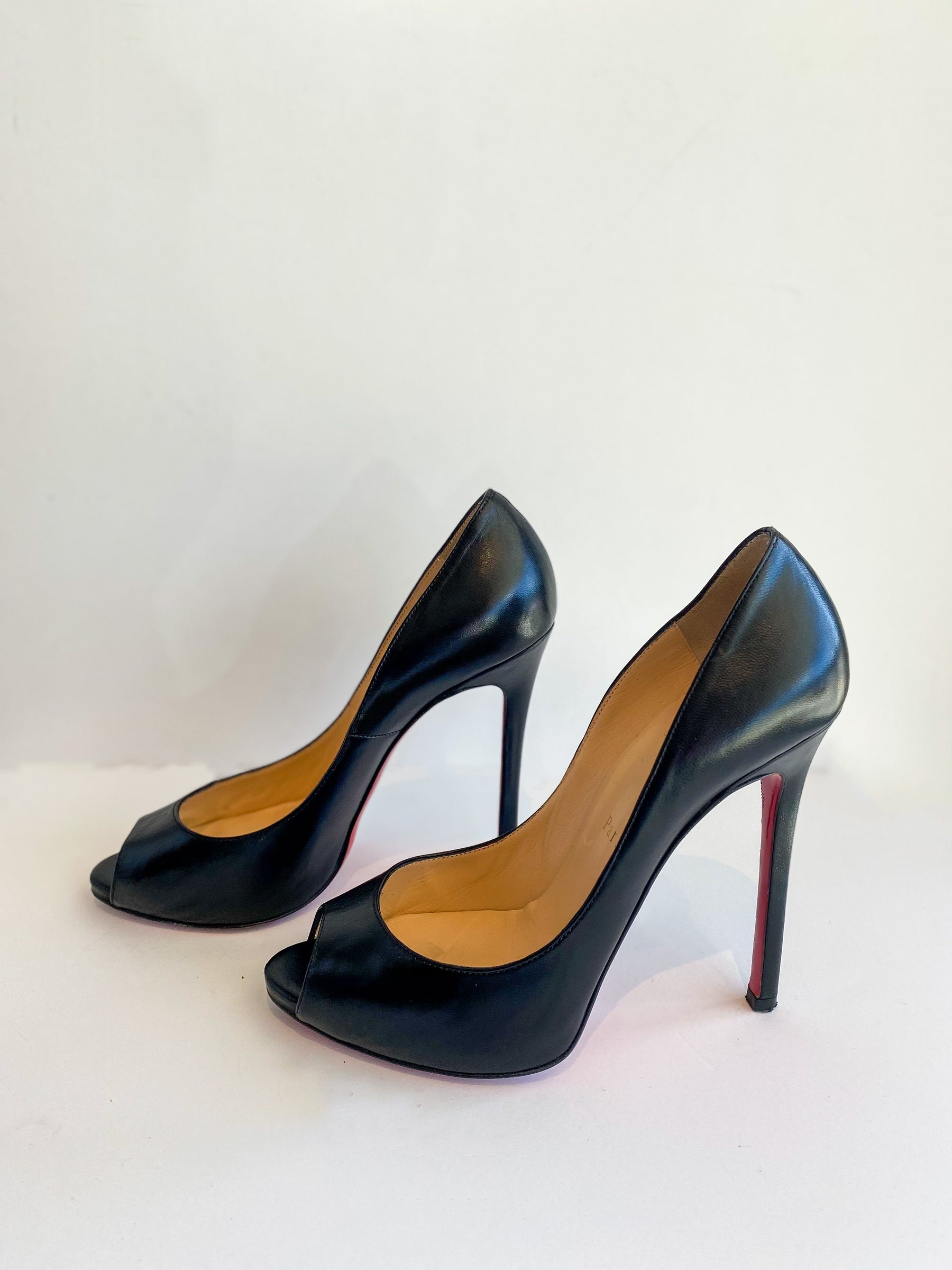 Christian Louboutin New Very Prive Black Leather